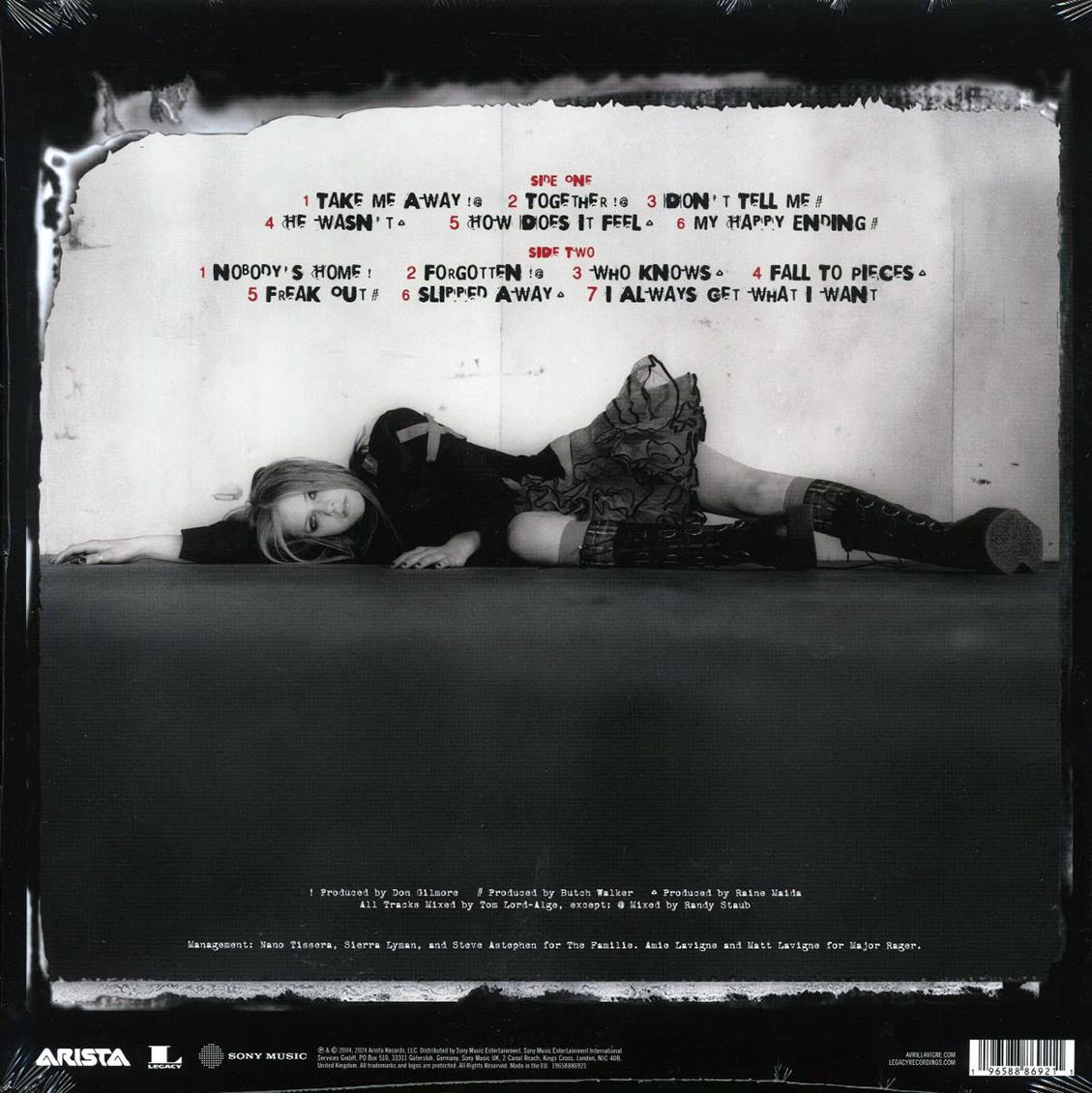 Avril Lavigne - Under My Skin