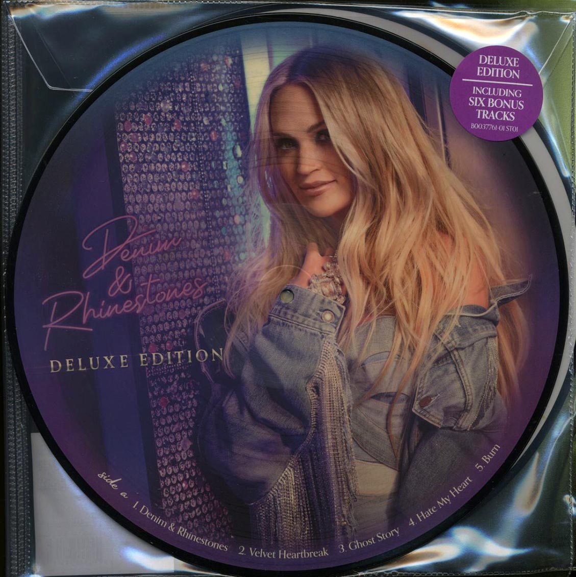 Carrie Underwood - Denim & Rhinestones