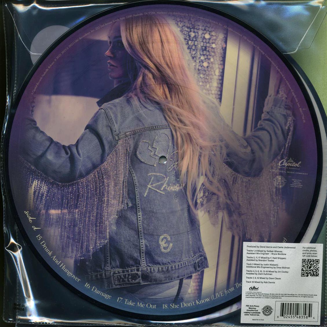 Carrie Underwood - Denim & Rhinestones