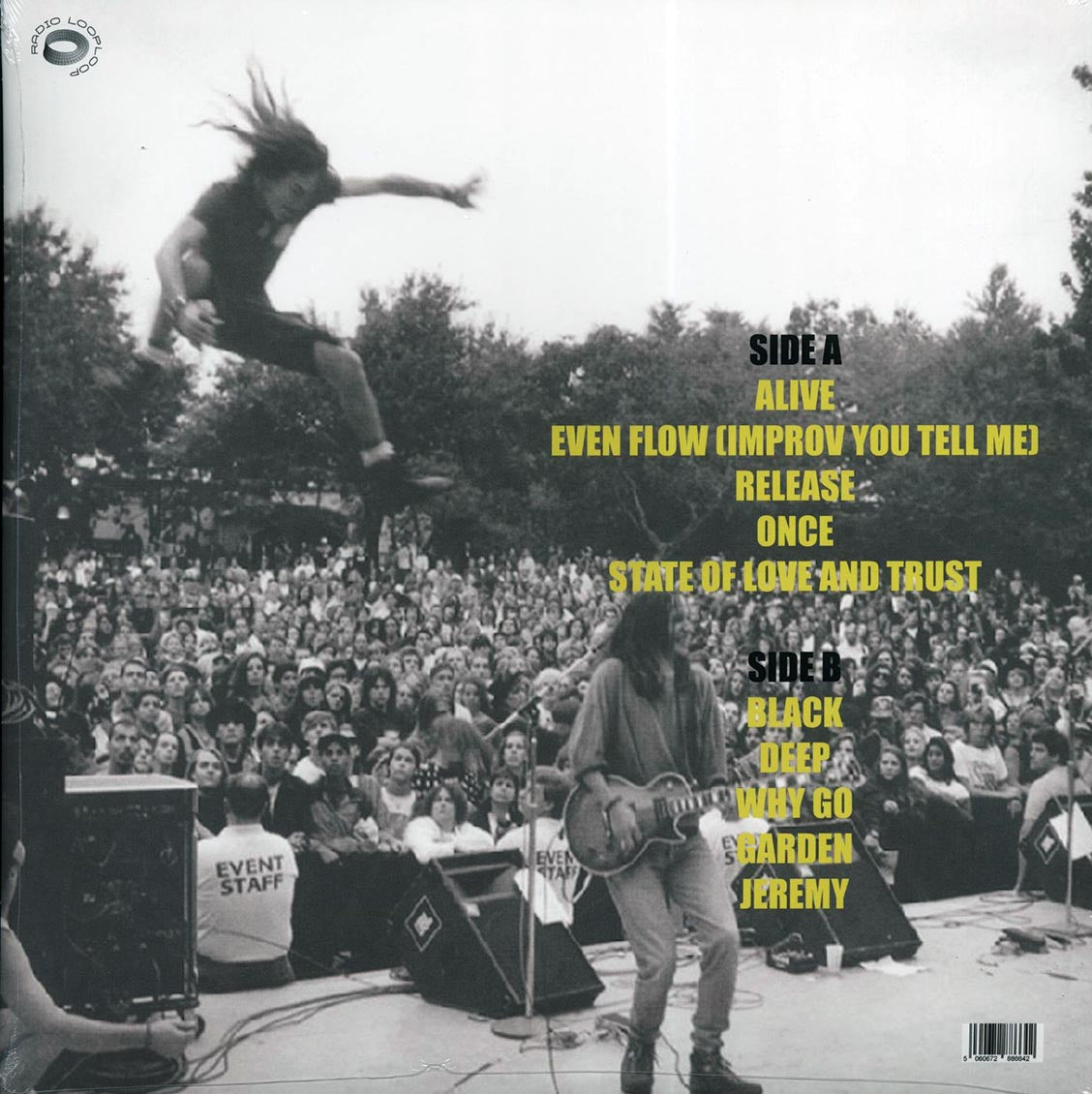 Pearl Jam - Live At The Cabaret Metro In Chicago, Il, March 28, 1992 FM Broadcast